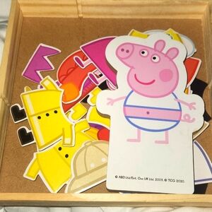 Magnetic Play Dress-up Peppa Pig